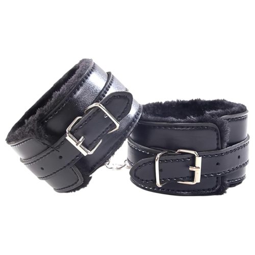 INTOYOU - BDSM haladó szett - 8 részes (fekete)